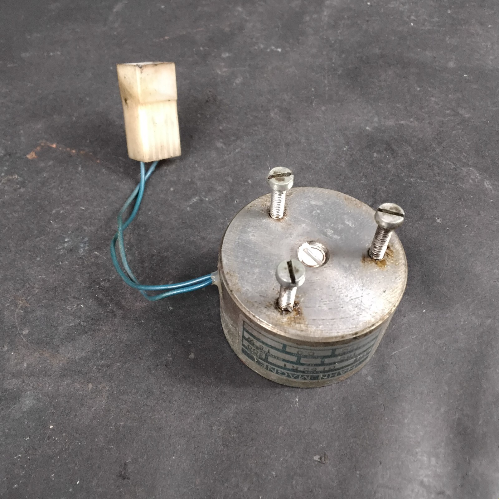 Used HAHN MAGNET GT50R1 HOLDING MAGNET ($16 OBO)