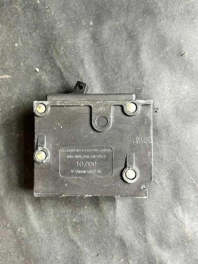 Used EATON BR130 CIRCUIT BREAKER