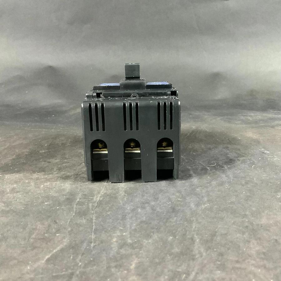 Used MITSUBISHI NF50-CP 30A NO-FUSE BREAKER ($20 OBO)