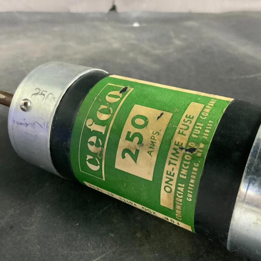 Used CEFCO UH-14 ONE TIME FUSE ($25 OBO)