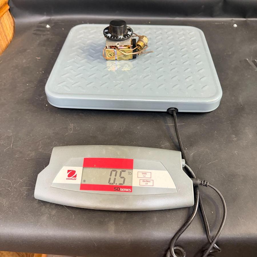 Used ROBERTSHAW K-229-36 THERMOSTAT ($50 OBO)