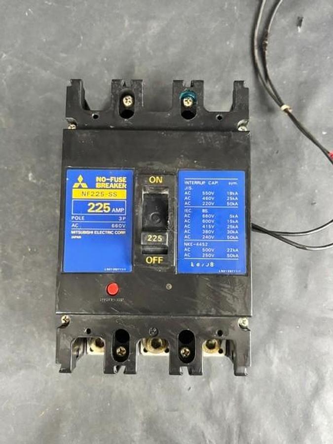 Used MITSUBISHI NF225-SS NO-FUSE BREAKER