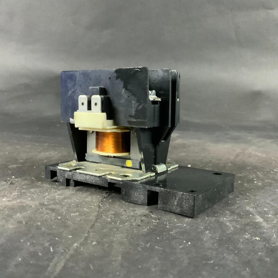 Used SQUARE D 8910DP32V02 COIL ($55 OBO)