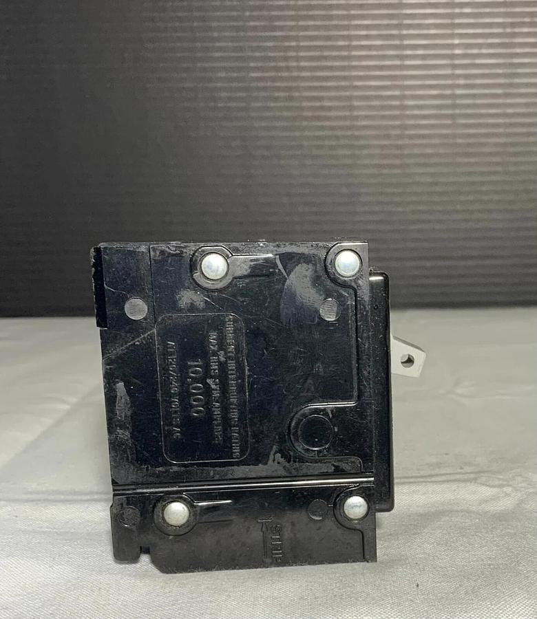 HUBBELL BRYANT BR140 ($14.99/EACH OBO)