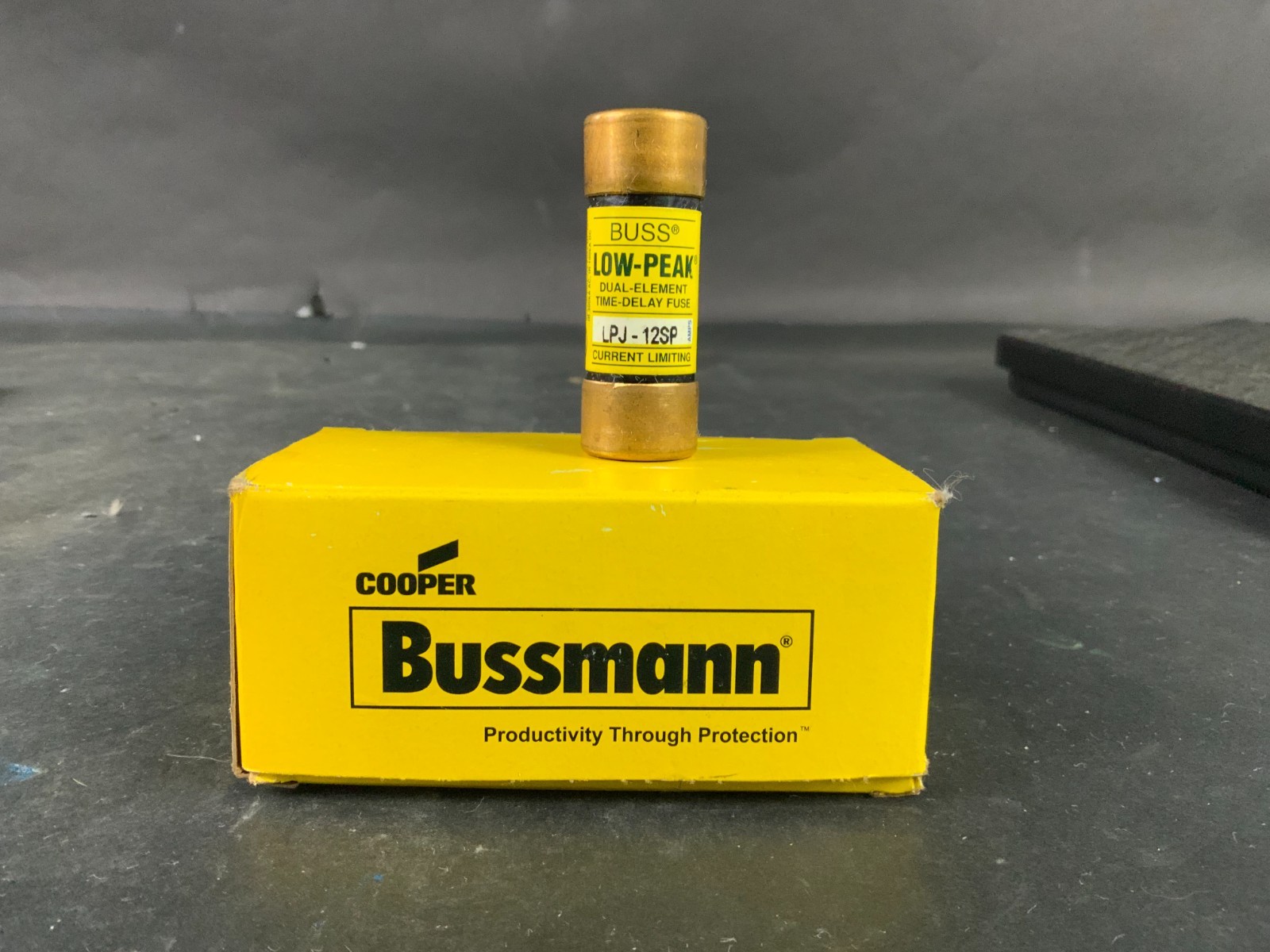 Used BUSSMANN LPJ-12SP BOX OF 10 ($117 OBO)