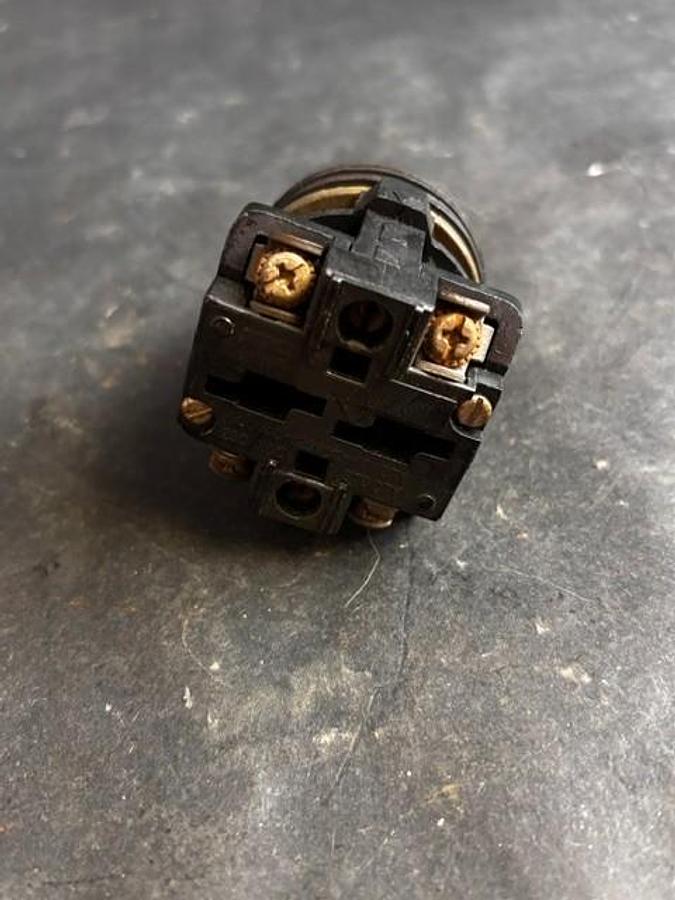 Used MICROSWITCH PTCB SELECTOR SWITCH ($12 OBO)