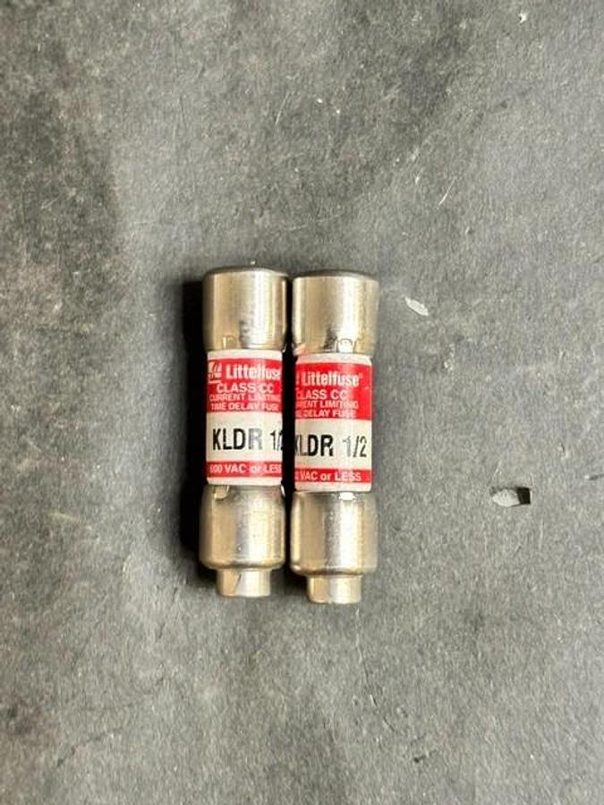 Used LITTELFUSE KLDR-1/2 FUSES - GROUP OF 2