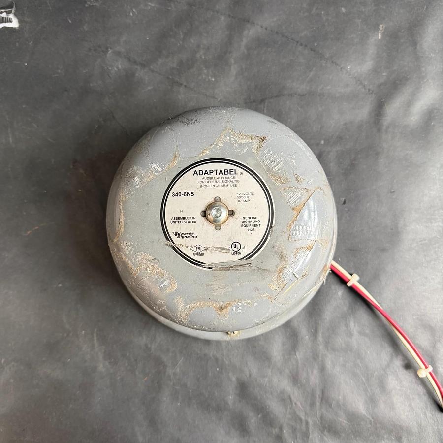 Used EDWARDS SIGNALING ADAPTABEL 340-6N5 SIGNAL BELL ($50 OBO)