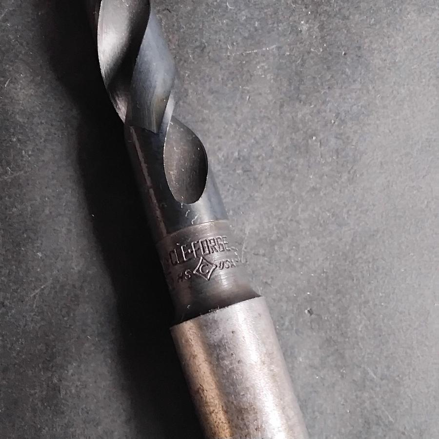 Used CLE-FORGE 19/32 303420 DRILL TAPER SHANK ($20 OBO)