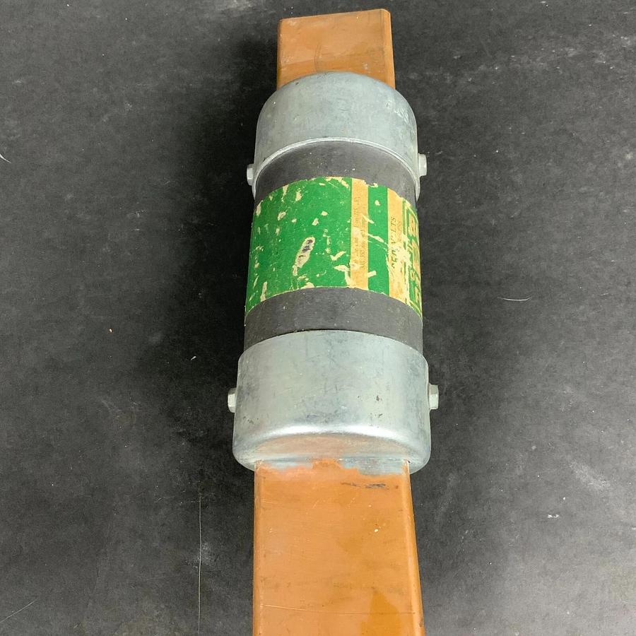 Used BUSSMANN NON-250 ONE-TIME FUSE ($19 OBO)