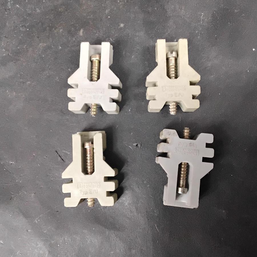 Used PHOENIX CONTACT E/U END BRACKETS - GROUP OF 4 ($6 OBO)