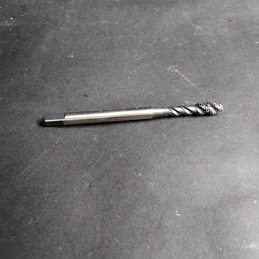 Used YG1 M5X0.8 D4 SPIRAL POINT TAP ($15 OBO)