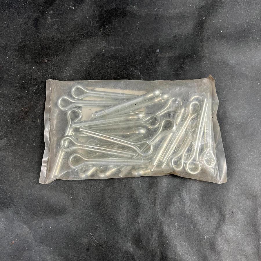 FASTENAL 65167 5/16X2” COTTER PIN - SET OF 25 ($22 OBO)