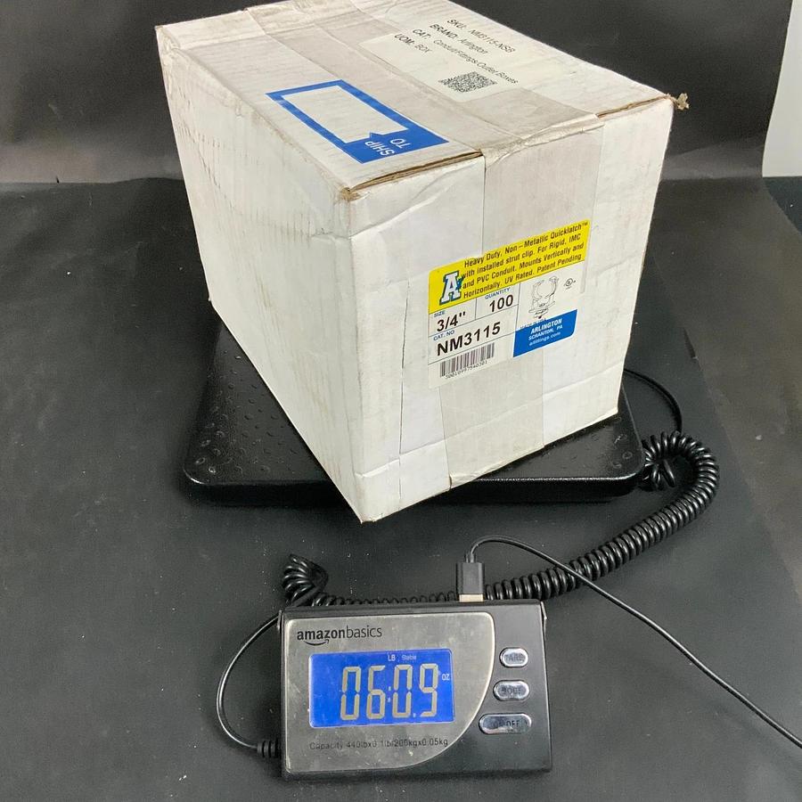 ARLINGTON NM3115 3/4” QUICK-LATCH HEAVY DUTY PIPE HANGER - BOX OF 100 ($175 OBO)