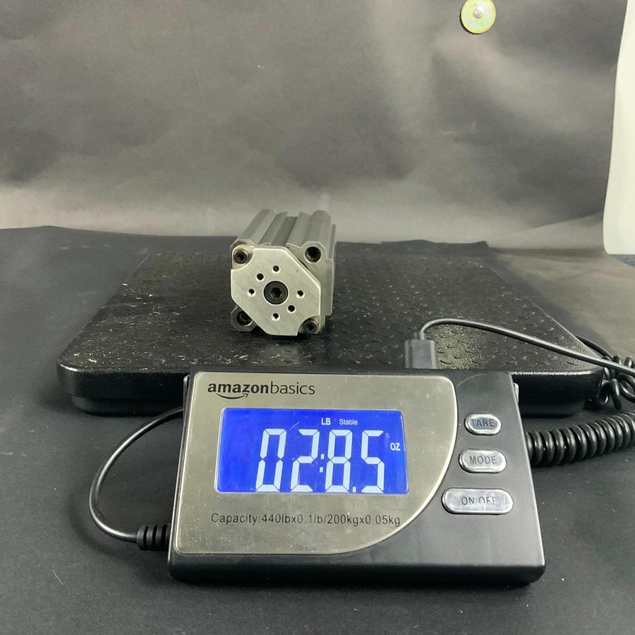 Used PHD CTD1U 40x3-BB PNEUMATIC CYLINDER ($40 OBO)