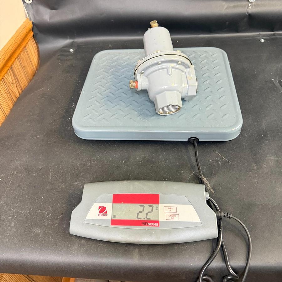 Used FISHER CONTROLS 289H 07-00 CONTROL VALVE ($200 OBO)
