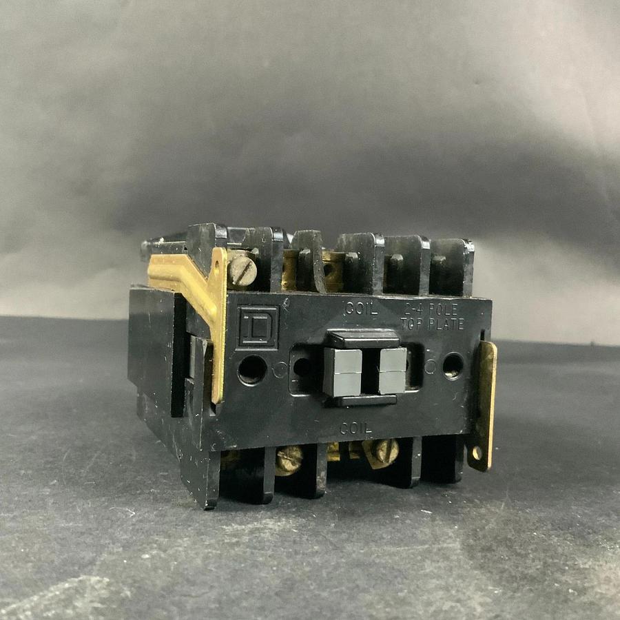 Used SQUARE D 8501 G040 SERIES D CONTROL RELAY ($20 OBO)