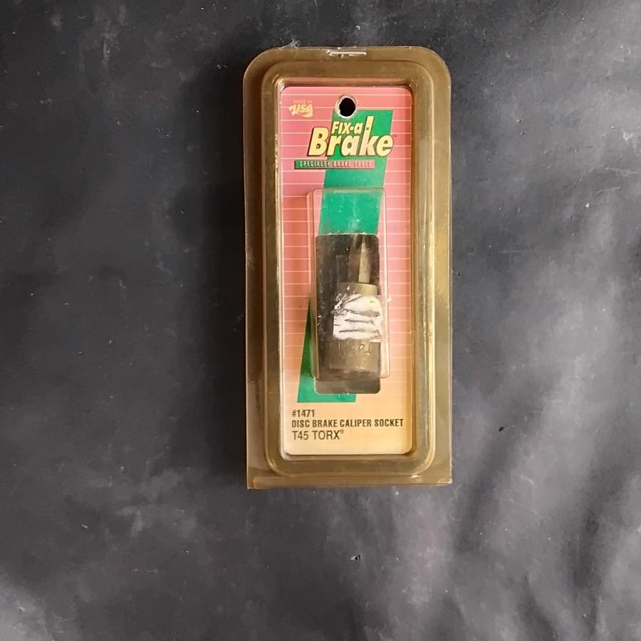 FIX-A-BRAKE 1471 DISC CALIPER SOCKET ($7 OBO)