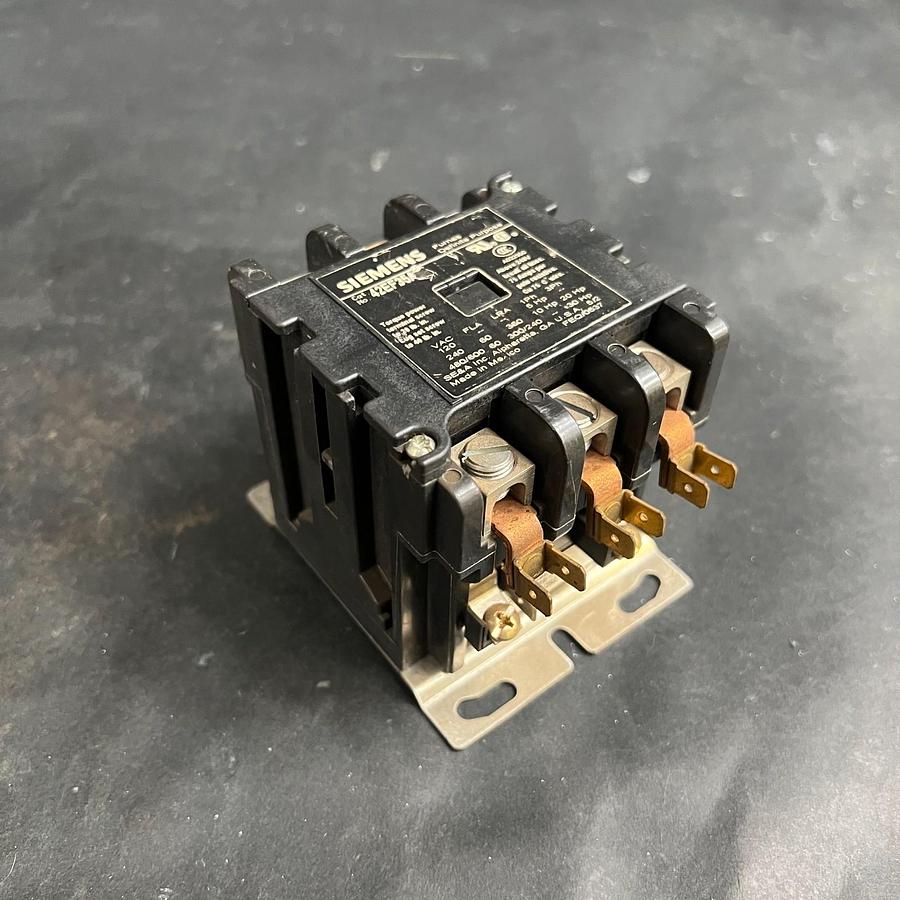 Used SIEMENS 42EF35AH CONTACTOR ($35 OBO)