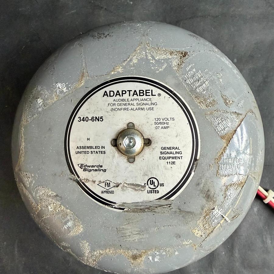 Used EDWARDS SIGNALING ADAPTABEL 340-6N5 SIGNAL BELL ($50 OBO)
