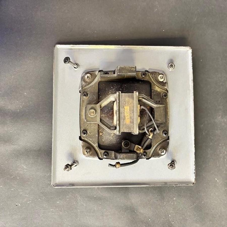 Used EDWARDS SIGNALING 870-R5 FLUSH MOUNT VIBRATING HORN