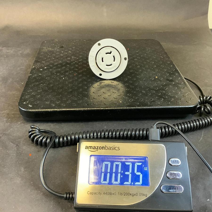 Used LEGRAND PASS&SEYMOUR L1620FO FLANGED OUTLET ($10 OBO)