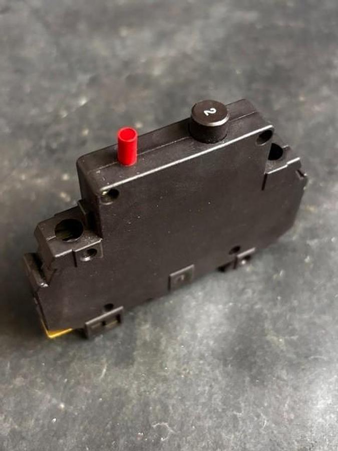 Used WEIDMULLER 9101503500 THERMAL CIRCUIT BREAKER ($14 OBO)