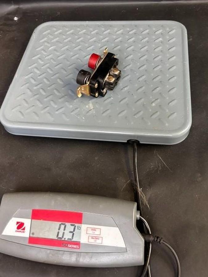 Used SQUARE D 9001-B020 START/STOP PUSHBUTTON ($20 OBO)