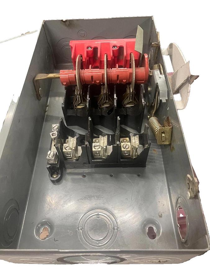 Used Square D Fusible Disconnect Cat No H323N ($69.99 OBO!!!)
