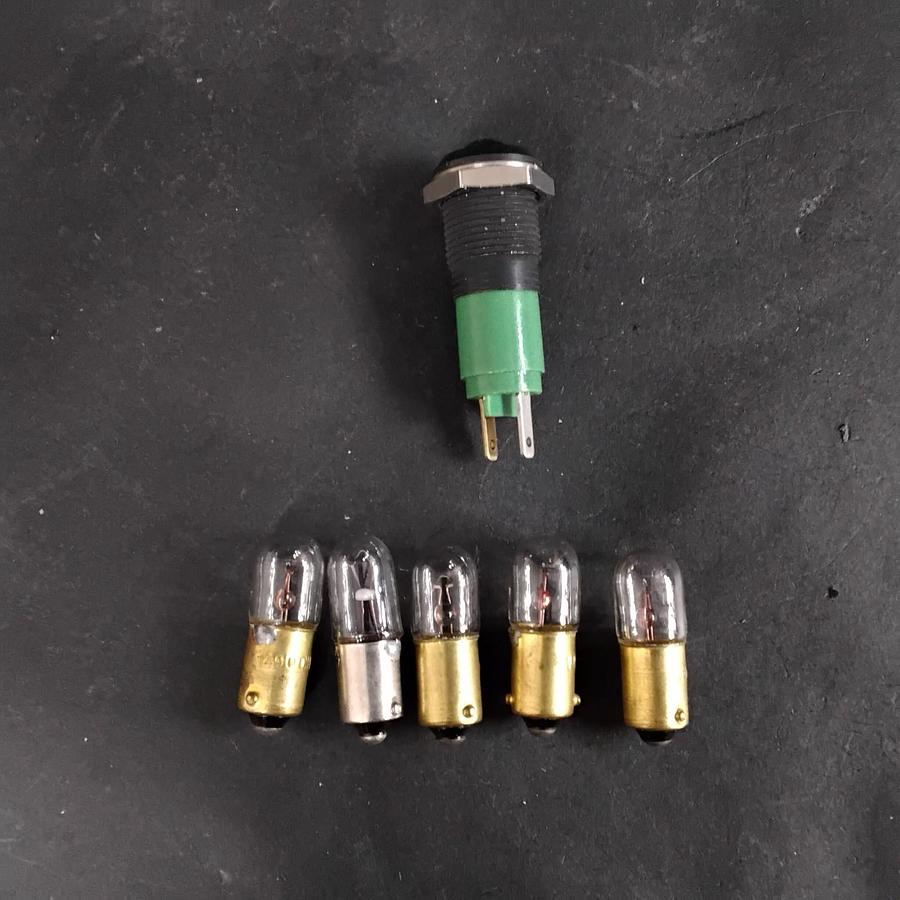 Used SMOG-HOG CM47 INDICATOR LAMPS ($9 OBO)