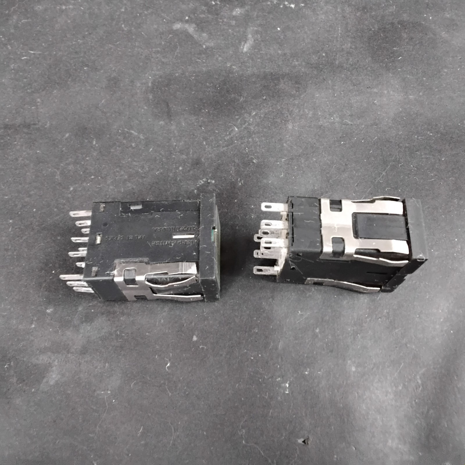 Used HONEYWELL AML21BBA2AC PUSHBUTTON SWITCHES ($14/EACH OBO)