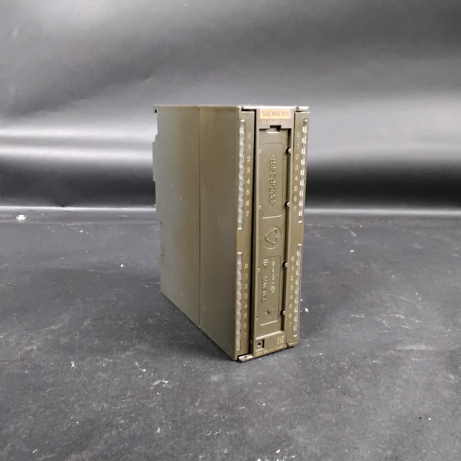 Used SIEMENS SIMATIC S7-300 6ES7 321-1BL00-0AA0 INPUT MODULE ($20 OBO)