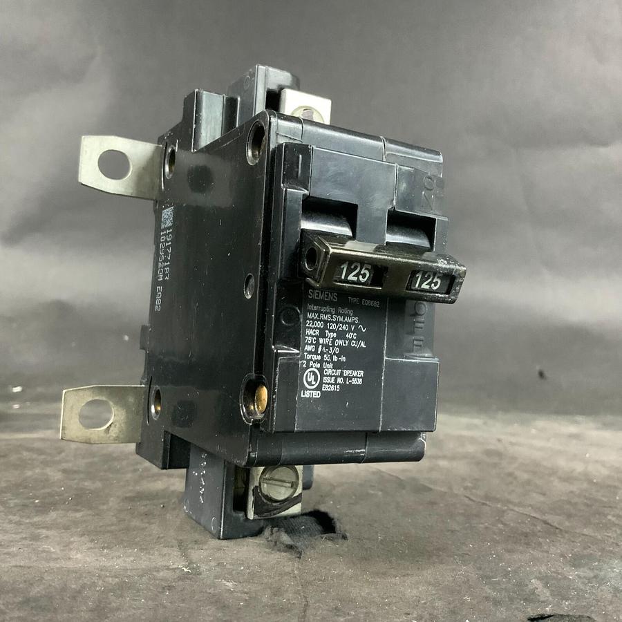 SIEMENS EQ8682 CIRCUIT BREAKER ($50 OBO)