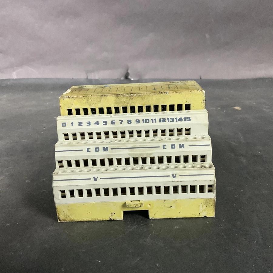Used ALLEN BRADLEY 1794-IBI6 INPUT MODULE ($30 OBO)