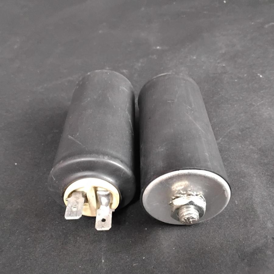 Used ALUMINUM ELECTROLYTIC CAPACITORS - GROUP OF 2 ($18 OBO)