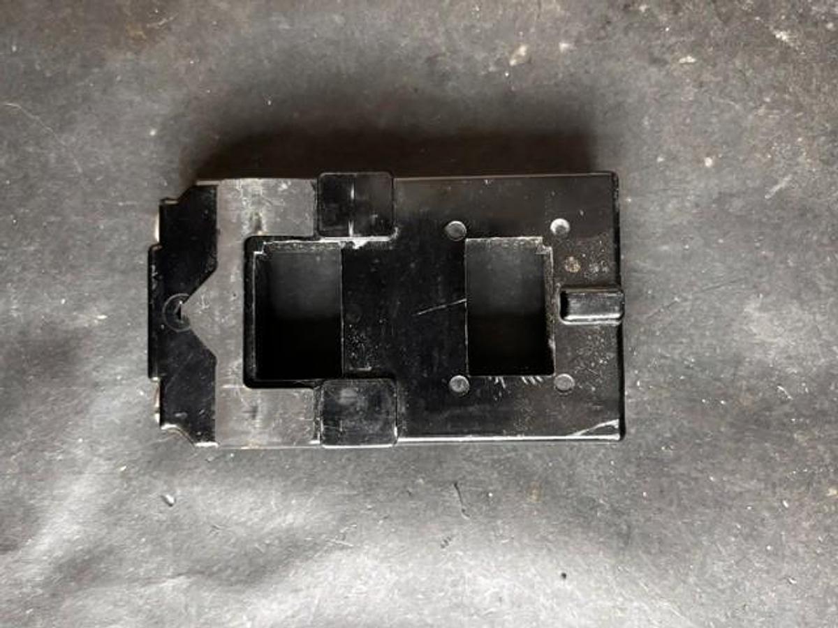 Used ALLEN BRADLEY 71A86 COIL ($13 OBO)