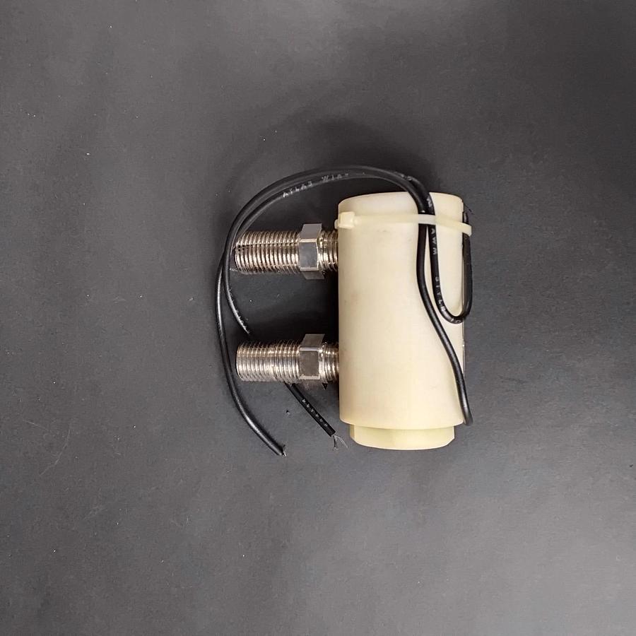 Used MICRO SUBMERSIBLE DC WATER PUMP ($4 OBO)