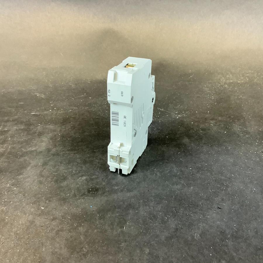 Used MOELLER FAZN C10 CIRCUIT BREAKER ($15 OBO)
