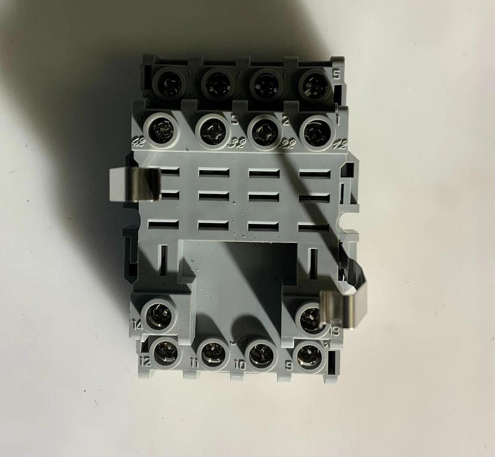 IDEC SH4B-05C ($11.99.EACH OBO)