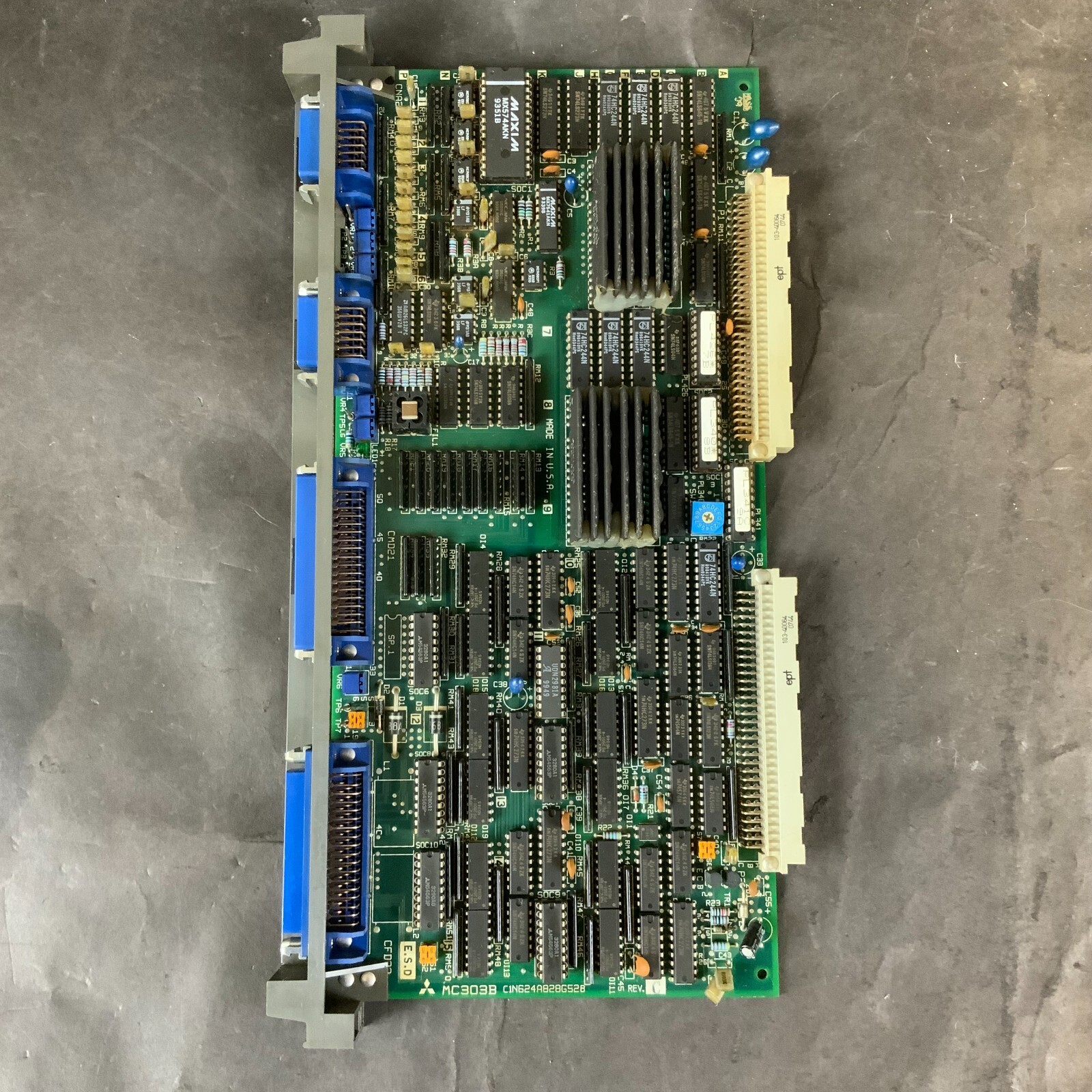 Used MITSUBISHI MC303B C1N624A828G52B REV.C PC BOARD ($50 OBO)