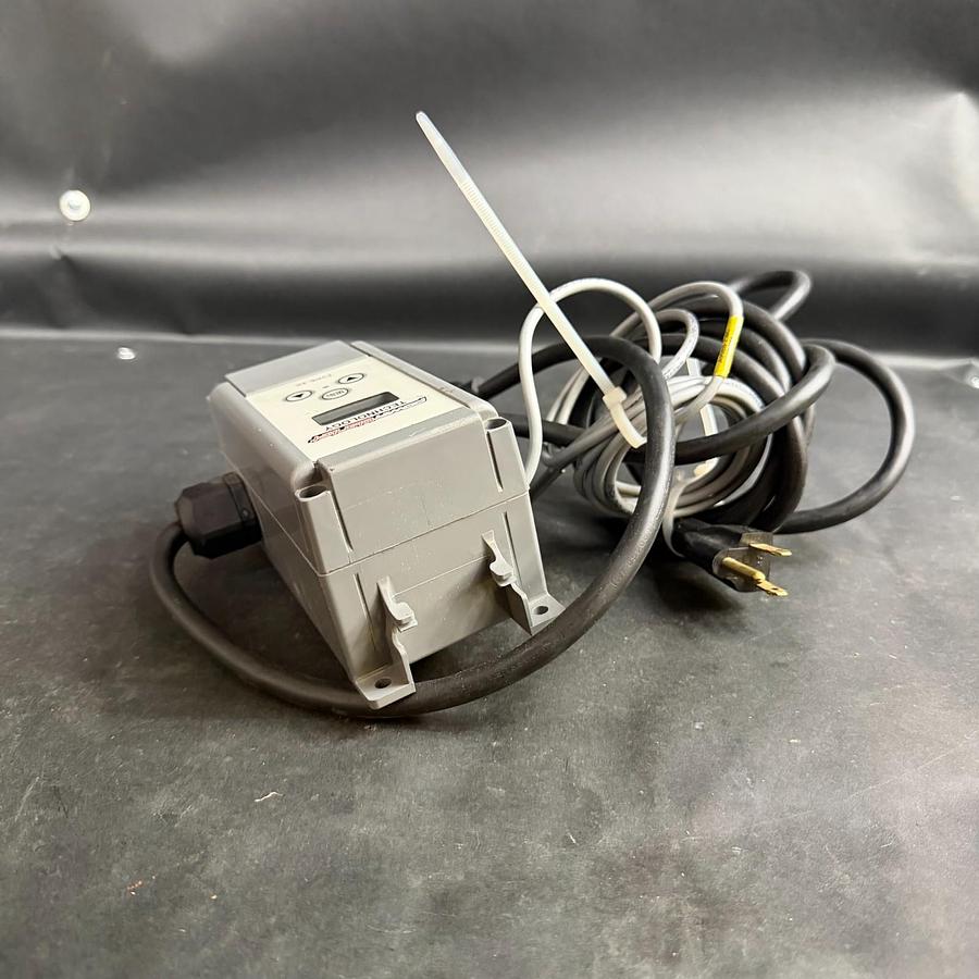 Used POWER BLANKET TYPE 4X THERMOSTATIC CONTROLLER ($75 OBO)