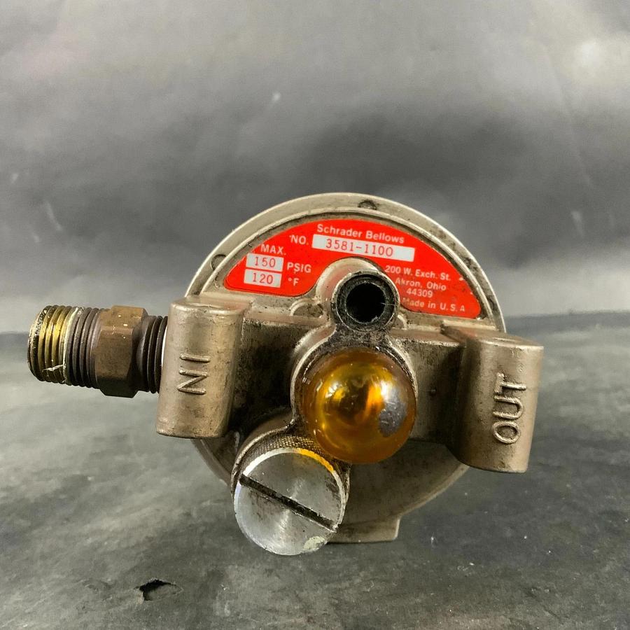 Used SCHRADER BELLOWS 3581-1100 PNEUMATIC LUBRICATOR ($90 OBO)