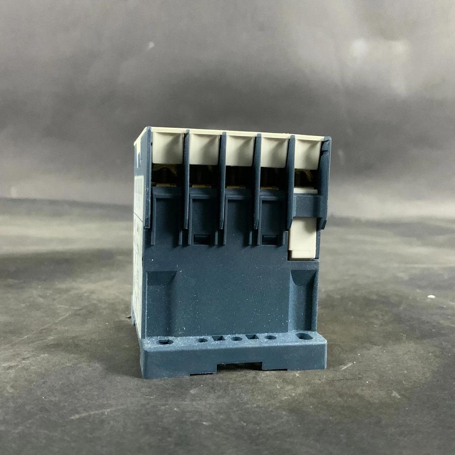 TELEMECANIQUE LP1K0610JD CONTACTOR ($35 OBO)