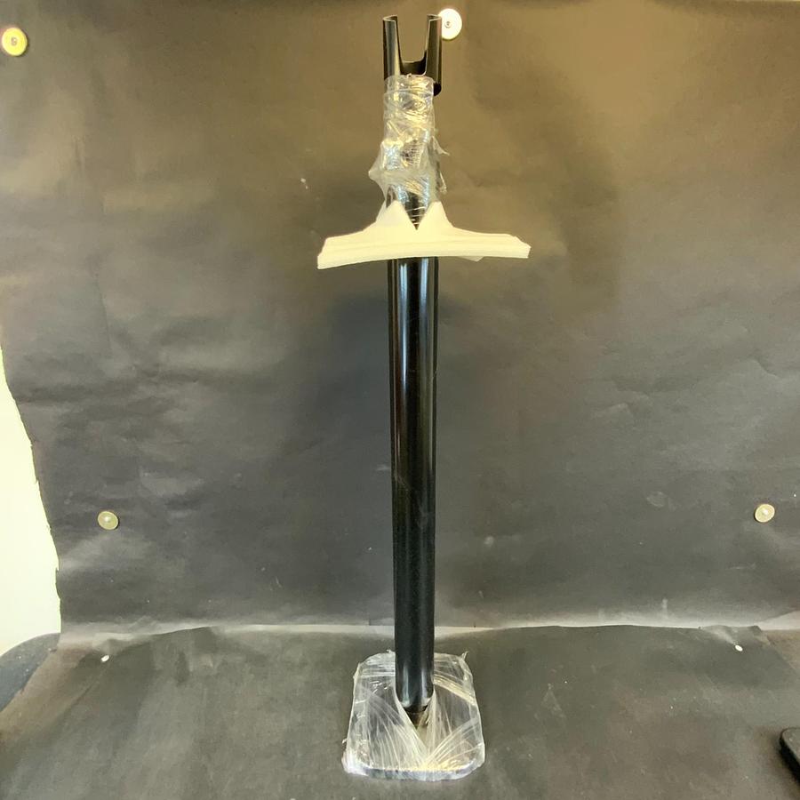 Used SEMACONNECT 03310001 SINGLE PEDESTAL FOR EV CHARGING STATION ($70 OBO)