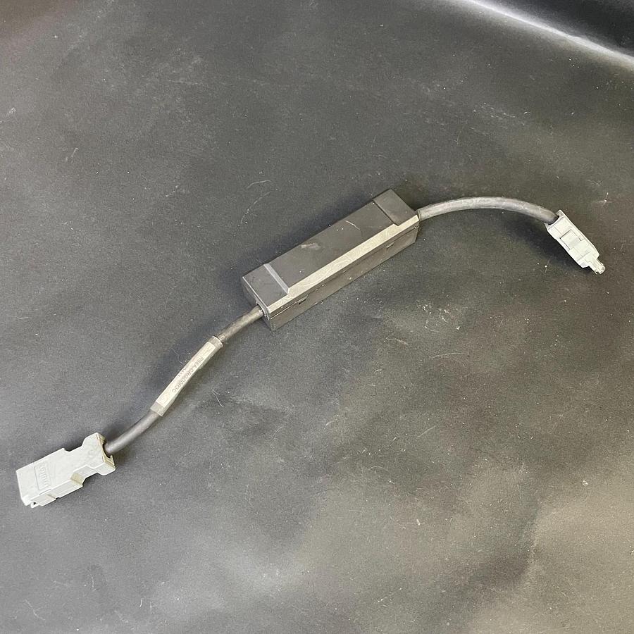 Used OMRON R88A-CRGD0R3C 20411 SENSOR CABLE