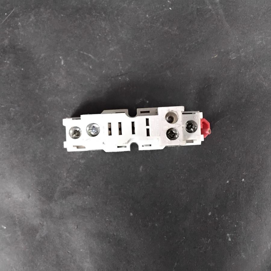 Used AUTOMATIONDIRECT 781-1C-SKT RELAY SOCKET ($5 OBO)