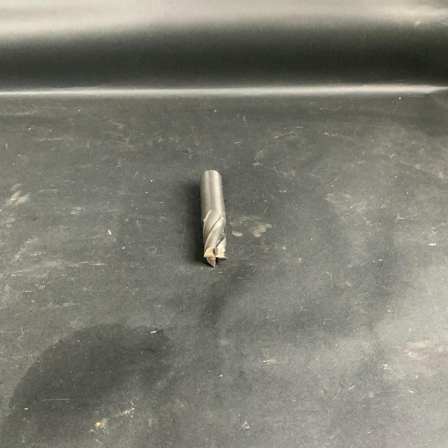Used F&D 5/8” 4-FLUTE HSS END MILL ($15 OBO)