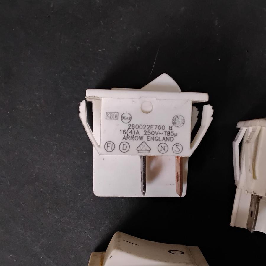 Used 8X EATON 260022E760 B ROCKER SWITCHES - 2 SETS AVAILABLE ($10 OBO)