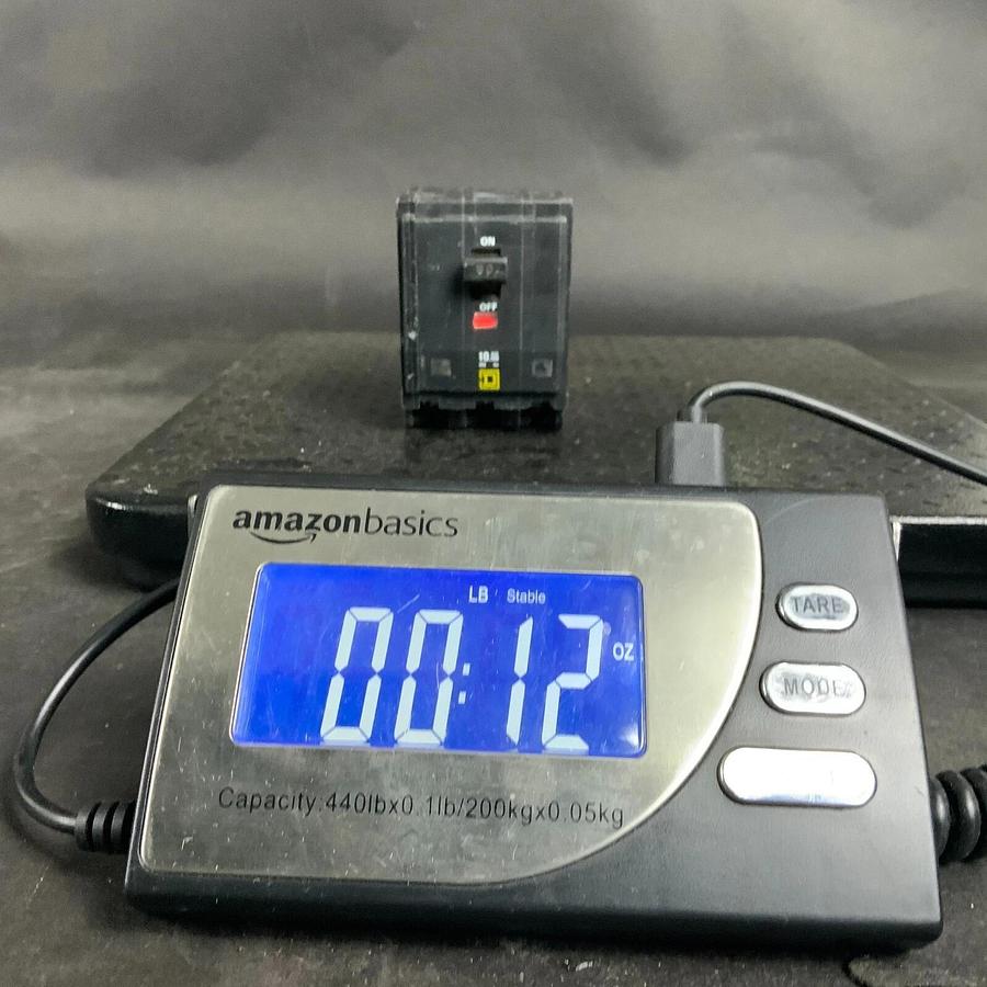 Used SQUARE D MG-5235 CIRCUIT BREAKER ($16 OBO)