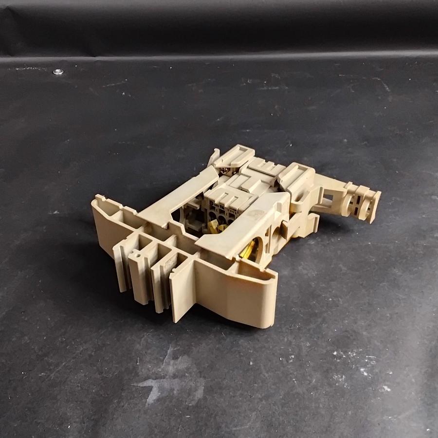 Used HARTING HAN 6ES-F PIN CONNECTOR W/ FRAME ($25 OBO)